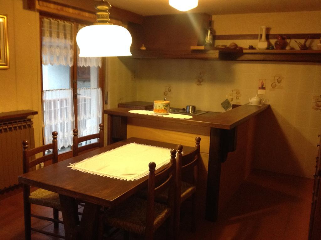 Albergo Castello Da Bonino Champorcher Værelse billede