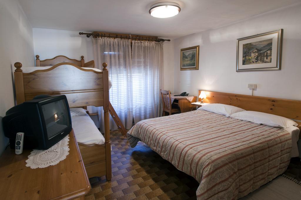 Albergo Castello Da Bonino Champorcher Værelse billede