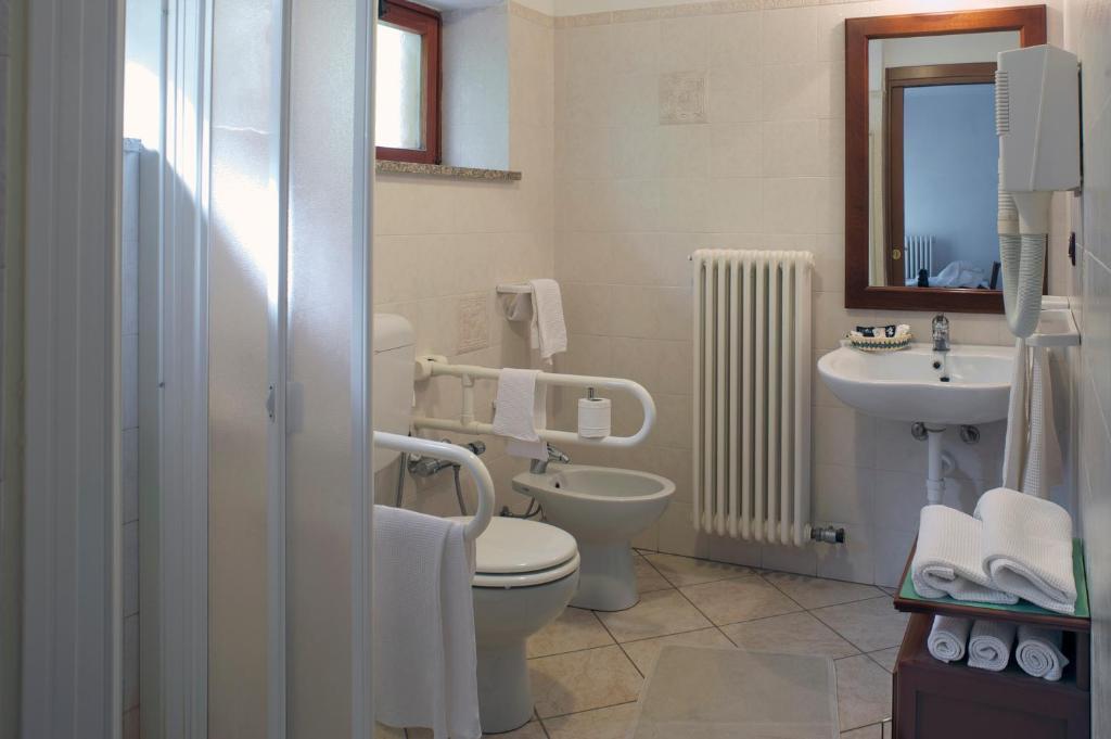 Albergo Castello Da Bonino Champorcher Eksteriør billede